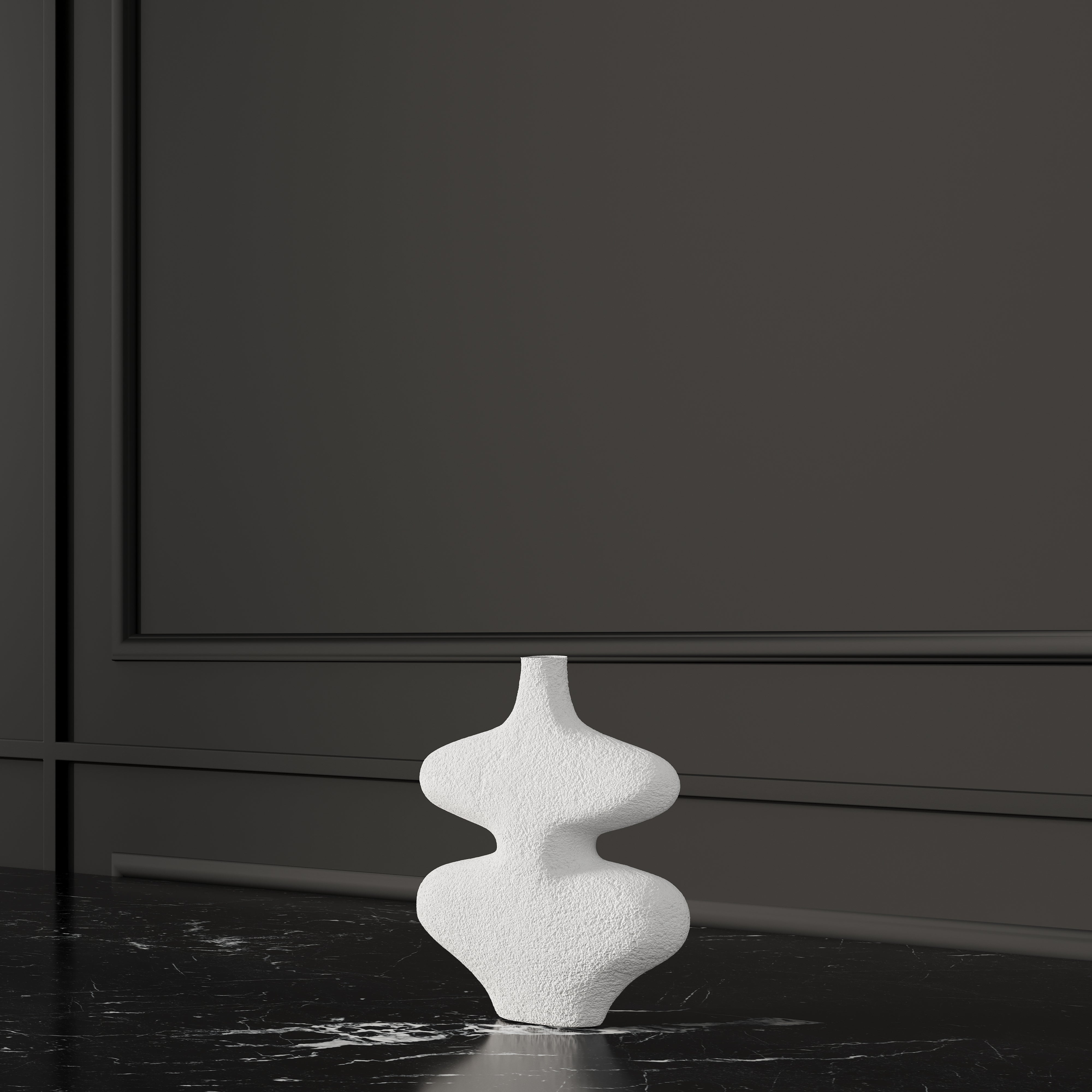 HOURGLASS VASE - WHITE