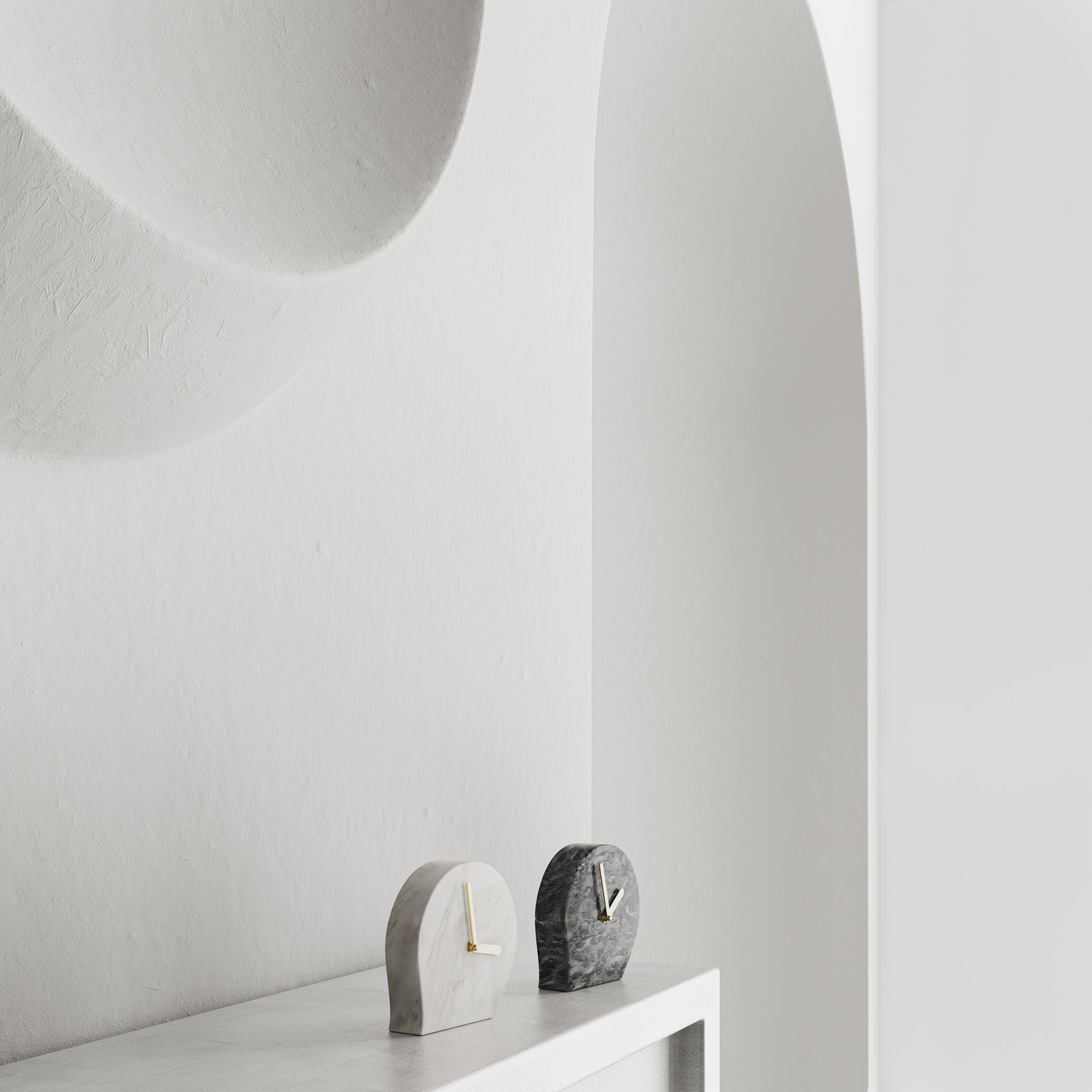 MARBLE CLOCK DECOR