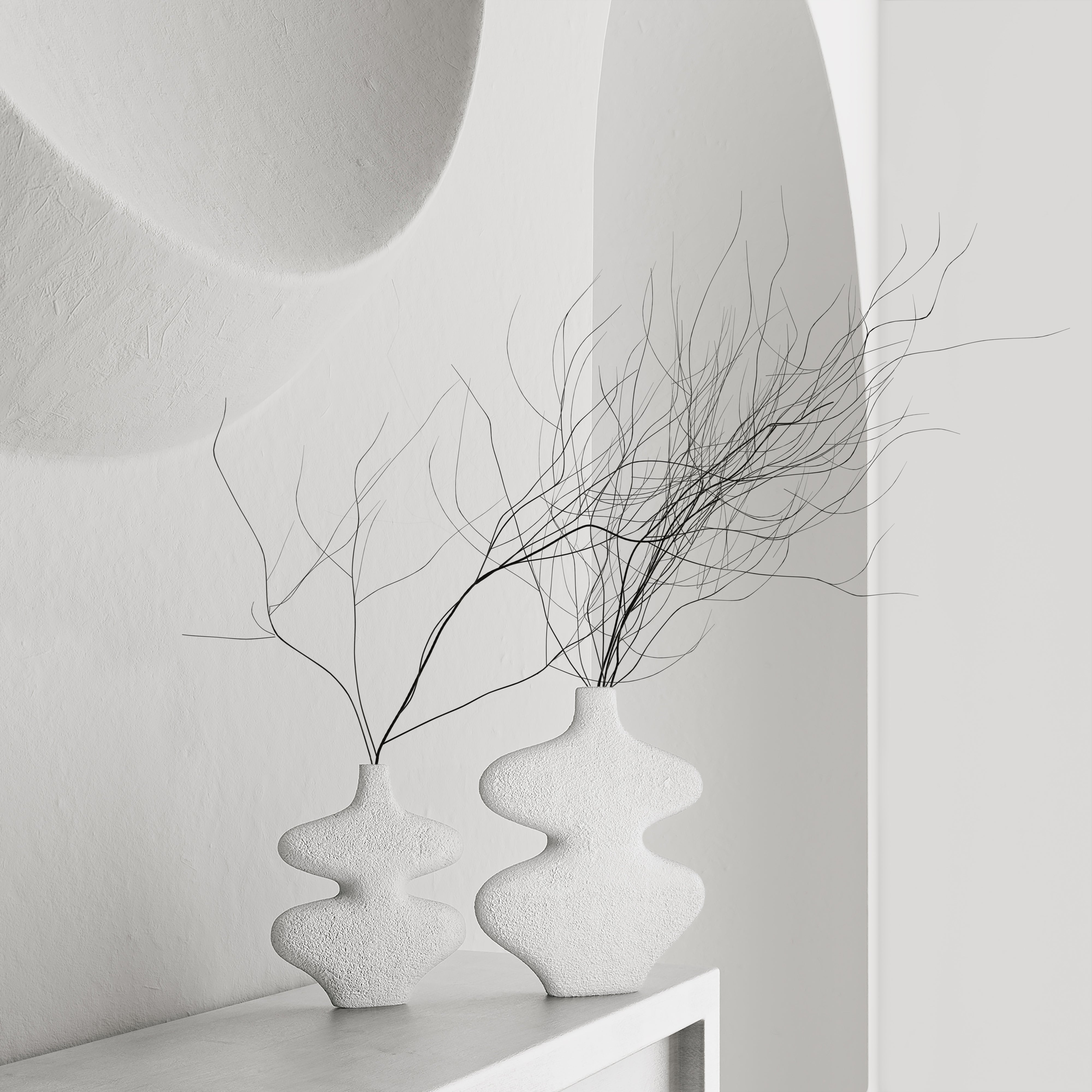 HOURGLASS VASE - WHITE