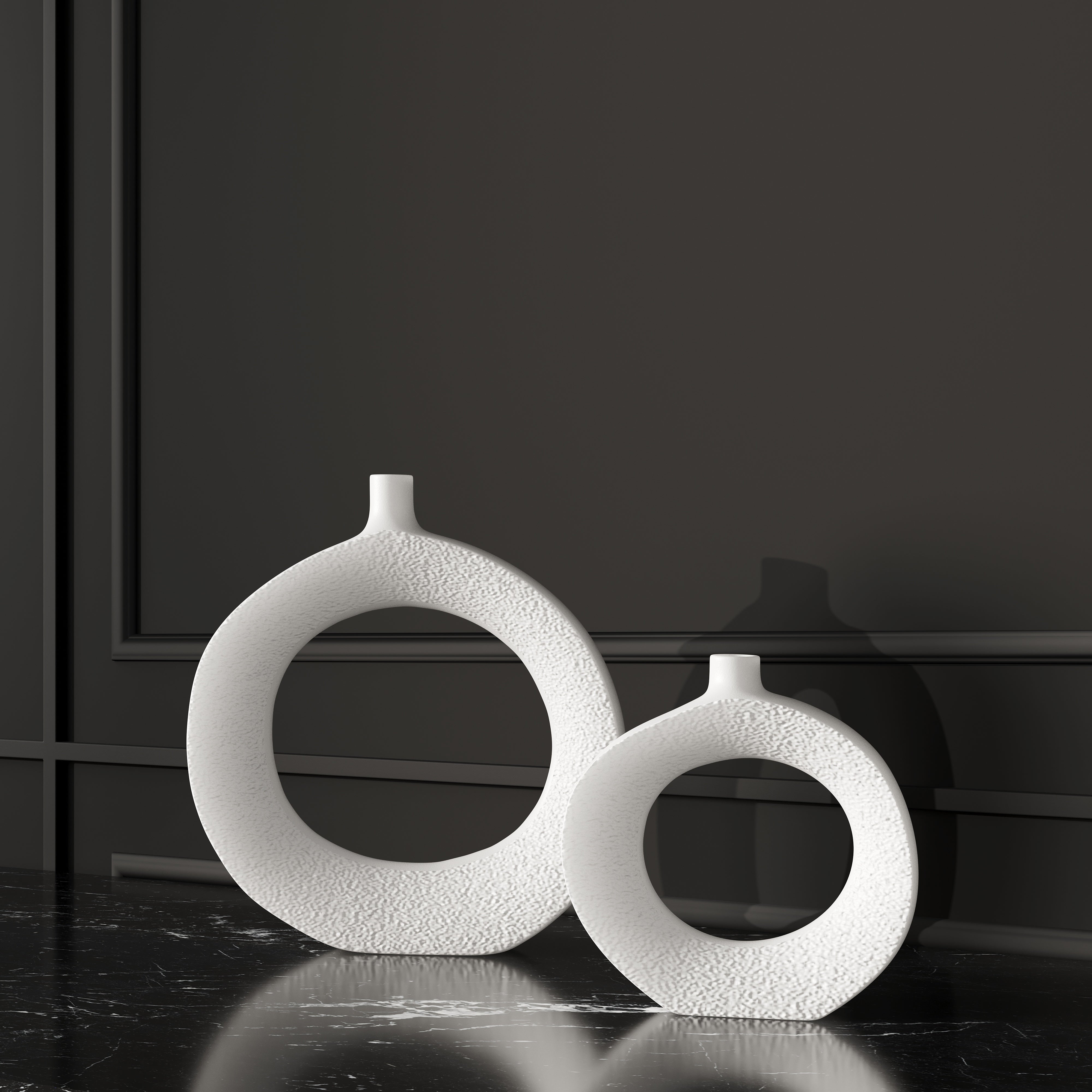 CIRCLE TEXTURED VASE